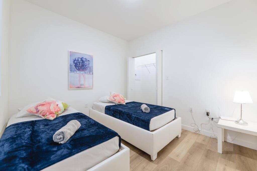 마이애미 Amazing Town House 15 Min From The Beach Wfree Parking 빌라 외부 사진
