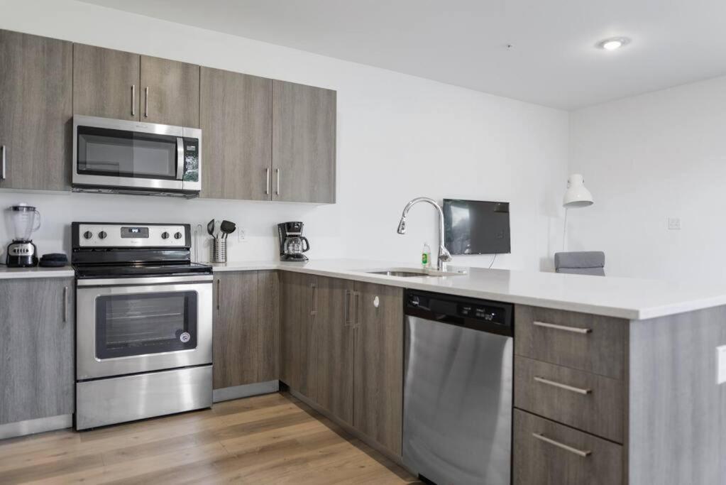 마이애미 Amazing Town House 15 Min From The Beach Wfree Parking 빌라 외부 사진