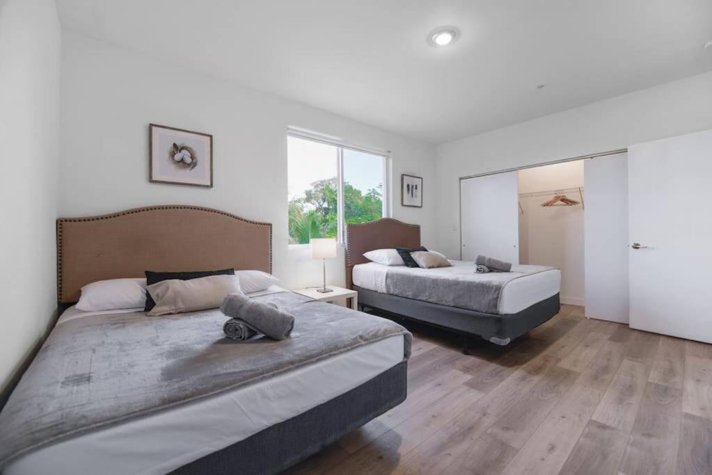 마이애미 Amazing Town House 15 Min From The Beach Wfree Parking 빌라 외부 사진